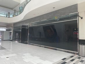 9301 Tampa Ave, Northridge, CA for lease Interior Photo- Image 1 of 1