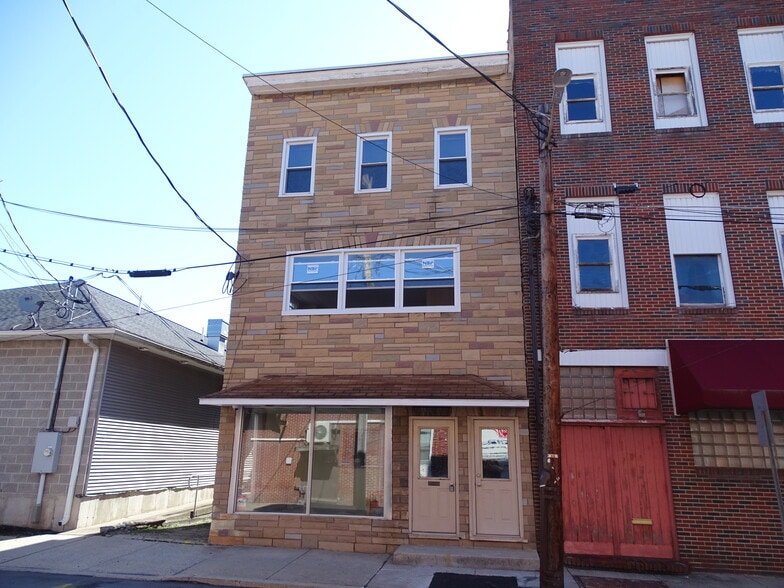 519 Rock St, Shamokin, PA for sale - Building Photo - Image 1 of 52