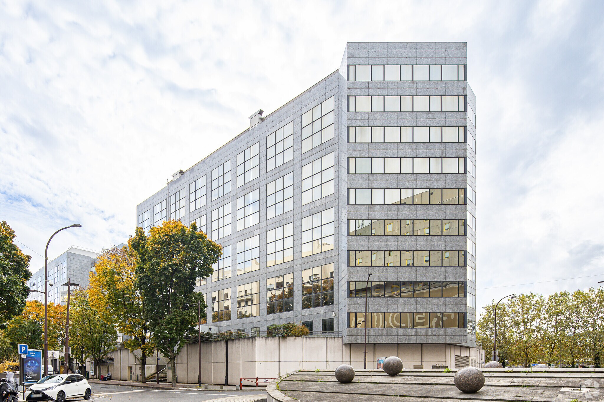 2-4 Avenue Du Général De Gaulle, Charenton-le-Pont for lease Primary Photo- Image 1 of 4