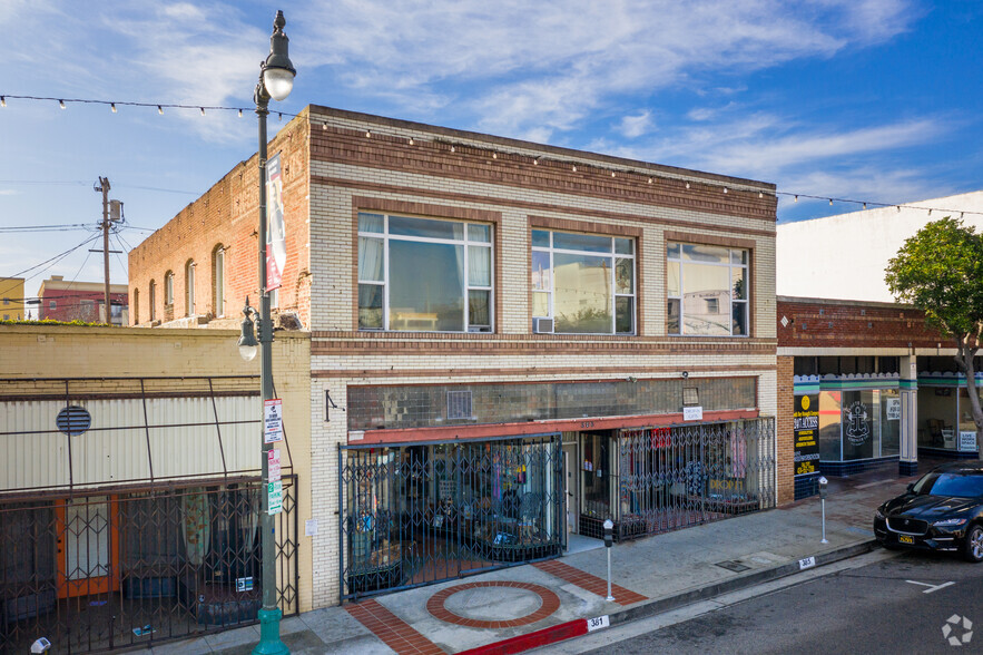 381-385 W 6th St, San Pedro, CA à louer - Photo principale - Image 1 de 13