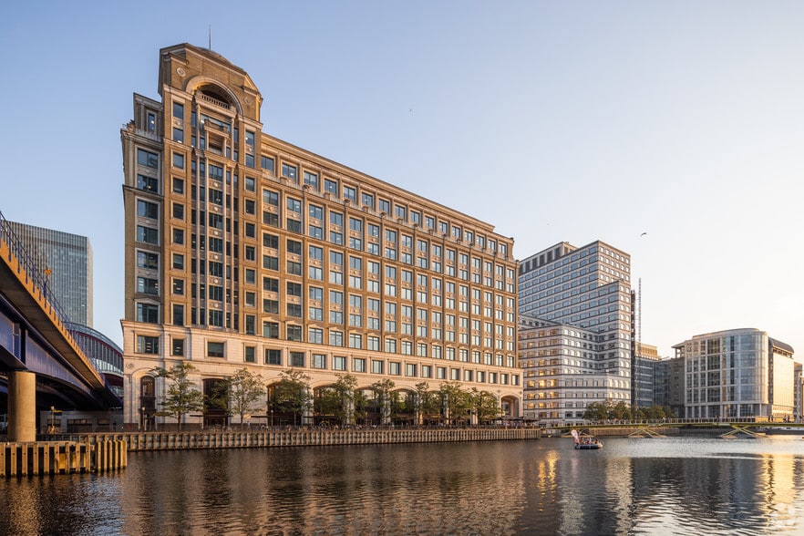 10 Cabot Sq, London for lease - Building Photo - Image 2 of 19