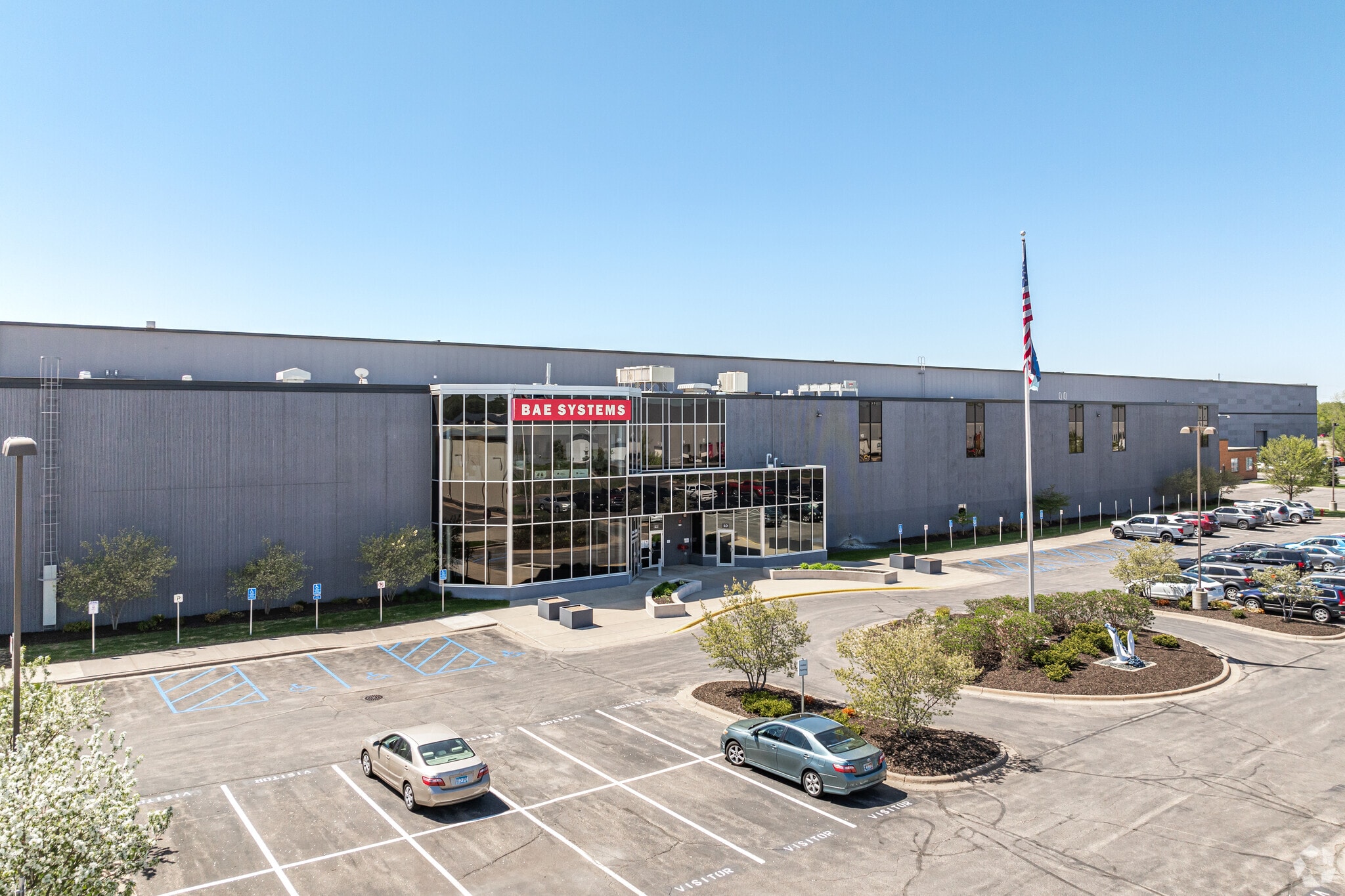 4800 E River Rd, Fridley, MN for lease Primary Photo- Image 1 of 10