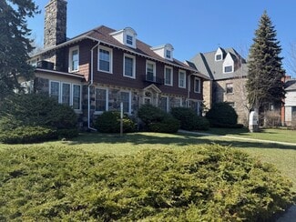 Plus de détails pour 1723 Military St, Port Huron, MI - Bureau à vendre