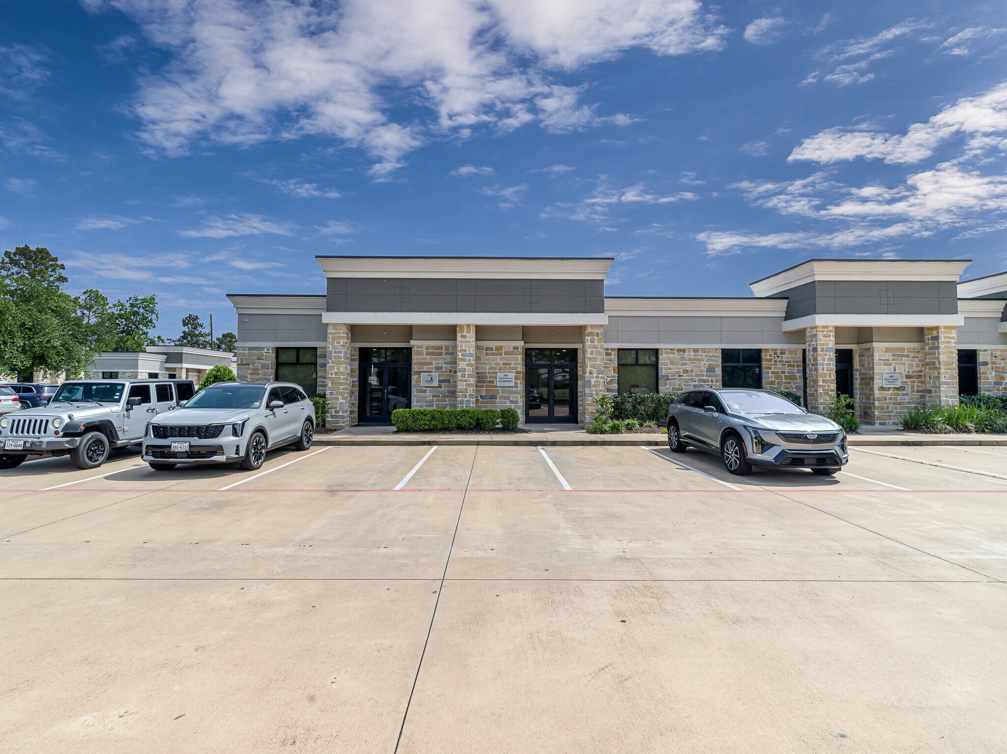 633 E Fernhurst Dr, Katy, TX à vendre Photo principale- Image 1 de 50