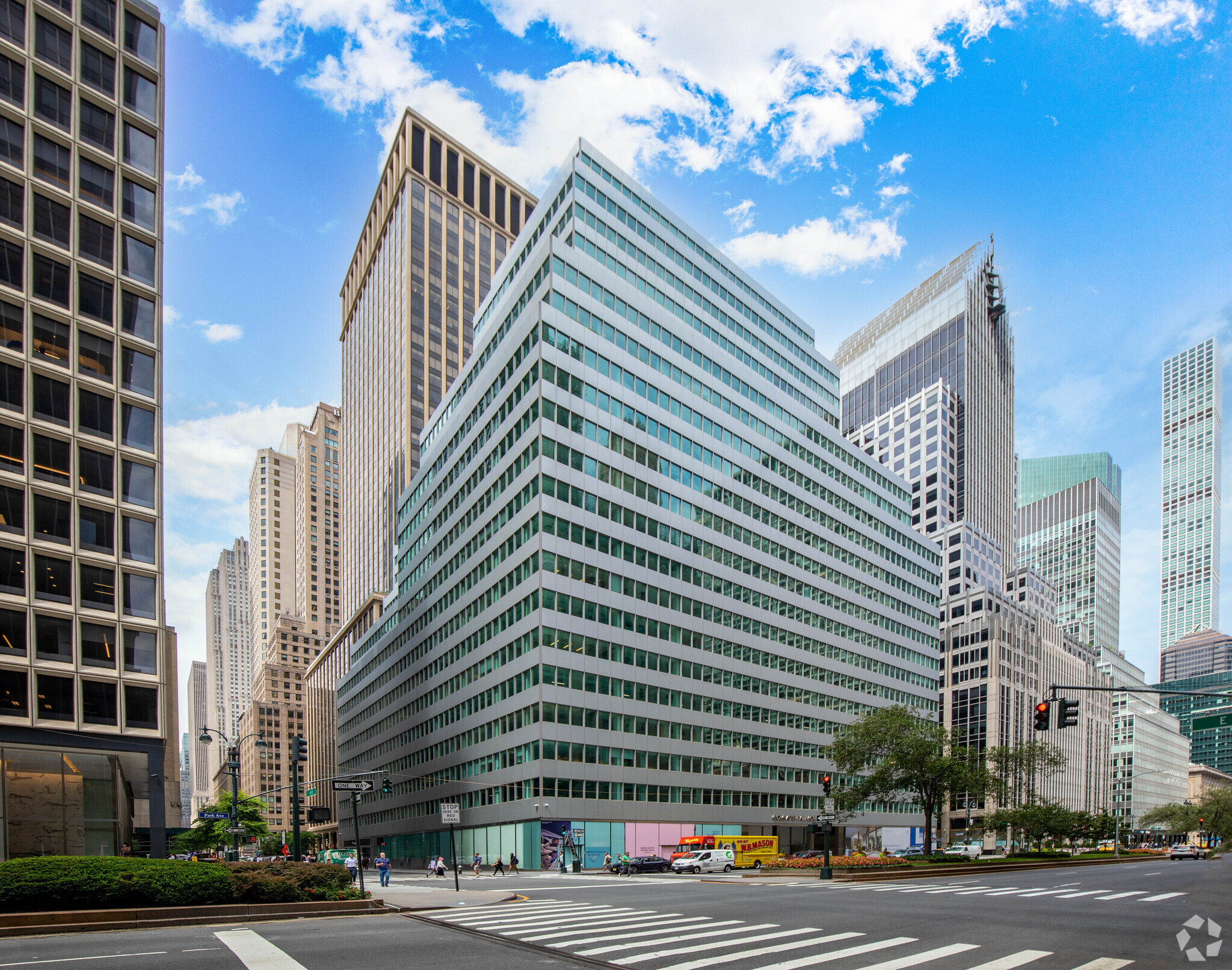 300 Park Ave, New York, NY for lease Building Photo- Image 1 of 5