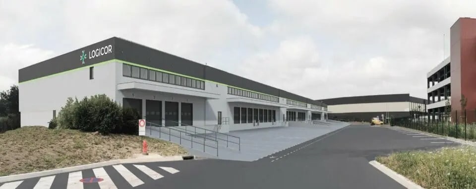 Flex in Aulnay-sous-Bois for lease - Building Photo - Image 1 of 3