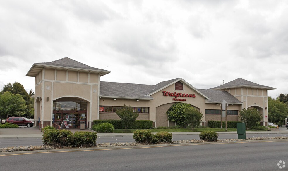 164 W Jackson St, Hayward, CA à louer - Photo principale - Image 1 de 7