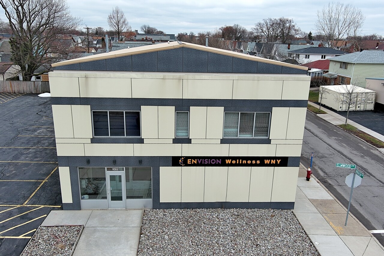 2495 Elmwood Ave, Buffalo, NY for sale Primary Photo- Image 1 of 57