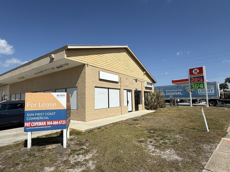 1057-1067 Beach Blvd, Jacksonville Beach, FL à louer - Photo du bâtiment - Image 2 de 4