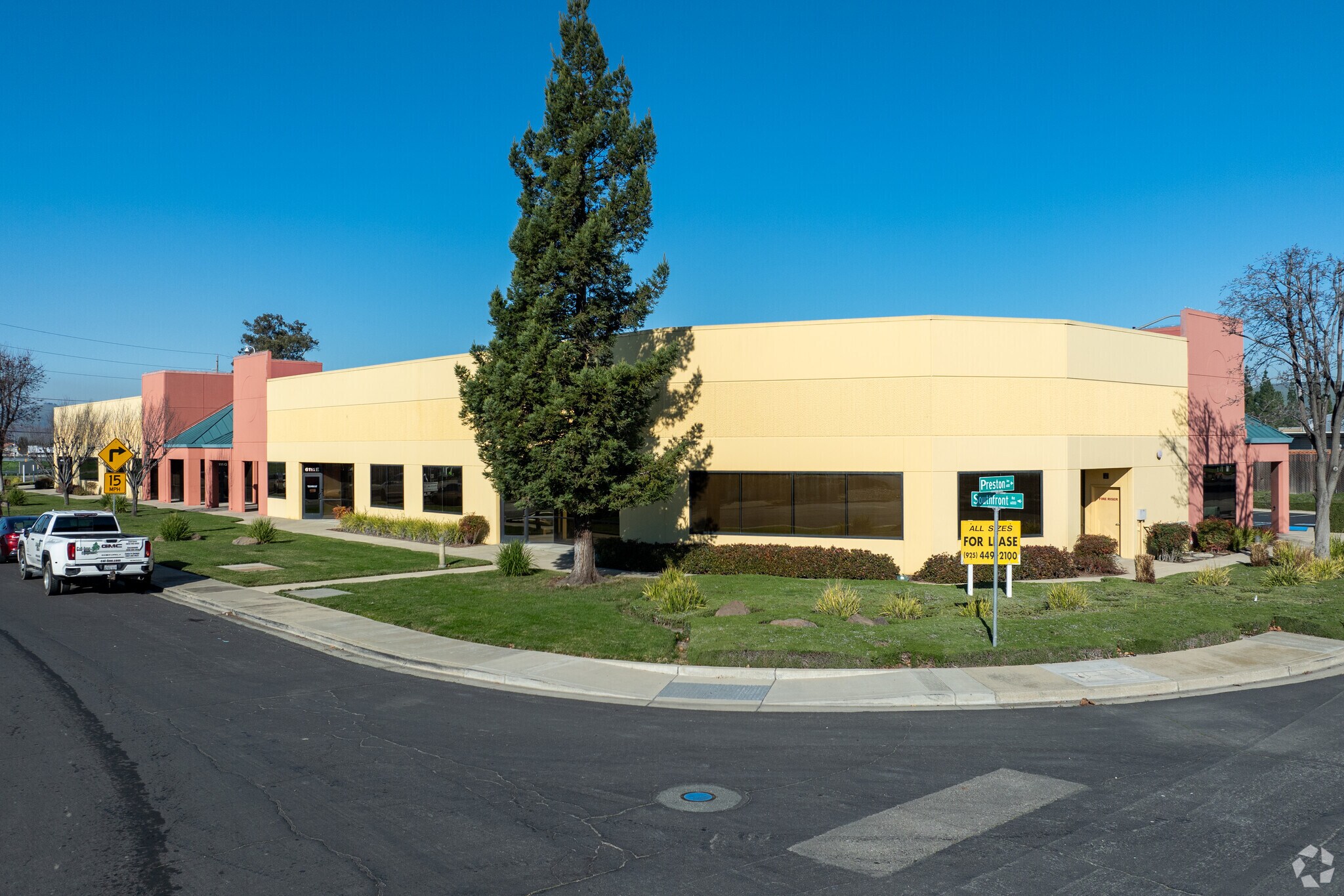6111 Southfront Rd, Livermore, CA for lease Primary Photo- Image 1 of 4