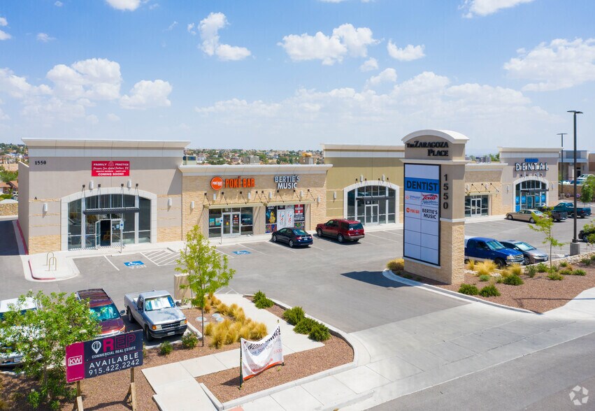 1550 N Zaragoza Rd, El Paso, TX for lease - Building Photo - Image 3 of 6