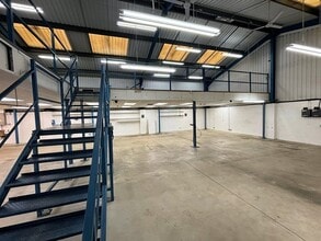 Whisby Way, Lincoln for lease Interior Photo- Image 2 of 10