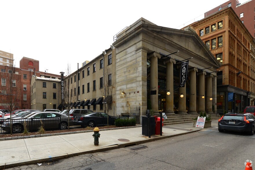 65 Westminster St, Providence, RI à vendre - Photo du bâtiment - Image 2 de 23