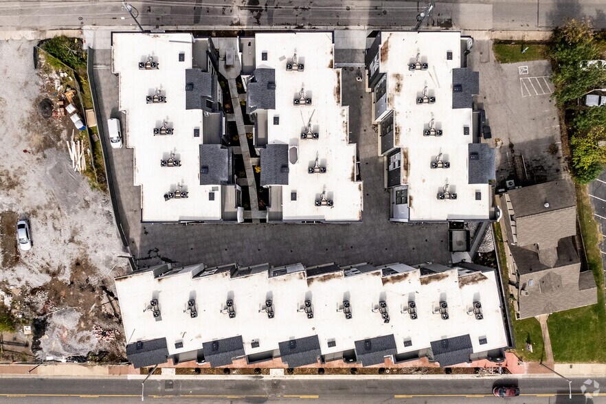 1020 Jefferson St, Nashville, TN à vendre - Photo du bâtiment - Image 2 de 34