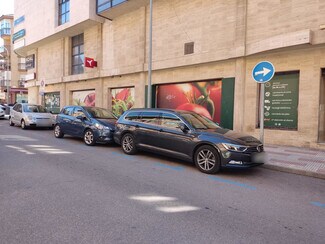 Plus de détails pour Commerce de détail à vendre