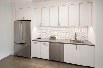 12265 El Camino Real, San Diego, CA for lease Interior Photo- Image 2 of 9