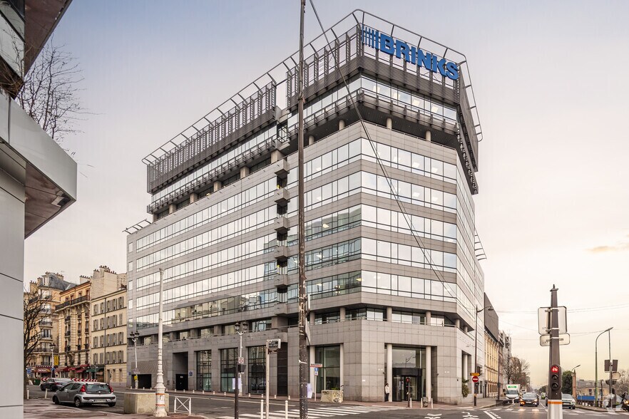 41-45 Boulevard Romain Rolland, Montrouge à louer - Photo du bâtiment - Image 3 de 4