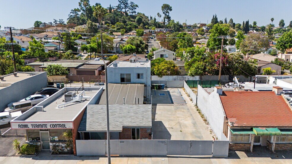 2880-2880 1/2 W Valley Blvd, Alhambra, CA à vendre - Photo du bâtiment - Image 2 de 25