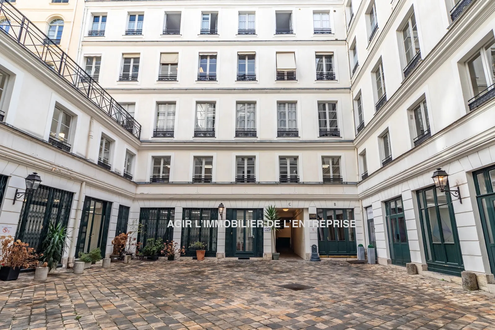 12 Rue De La Chaussee D'Antin, Paris for lease Building Photo- Image 1 of 26