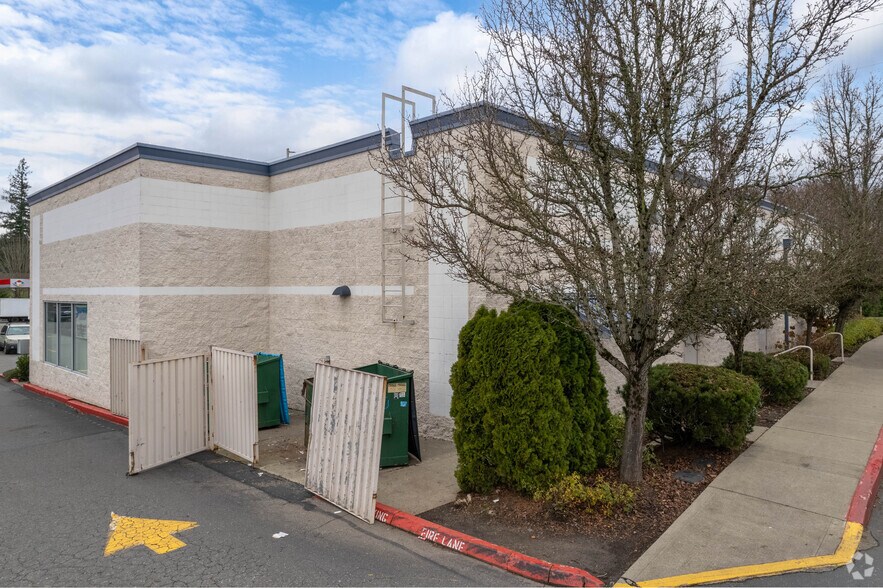 1888 SE Sedgwick Rd, Port Orchard, WA à louer - Photo du bâtiment - Image 3 de 3