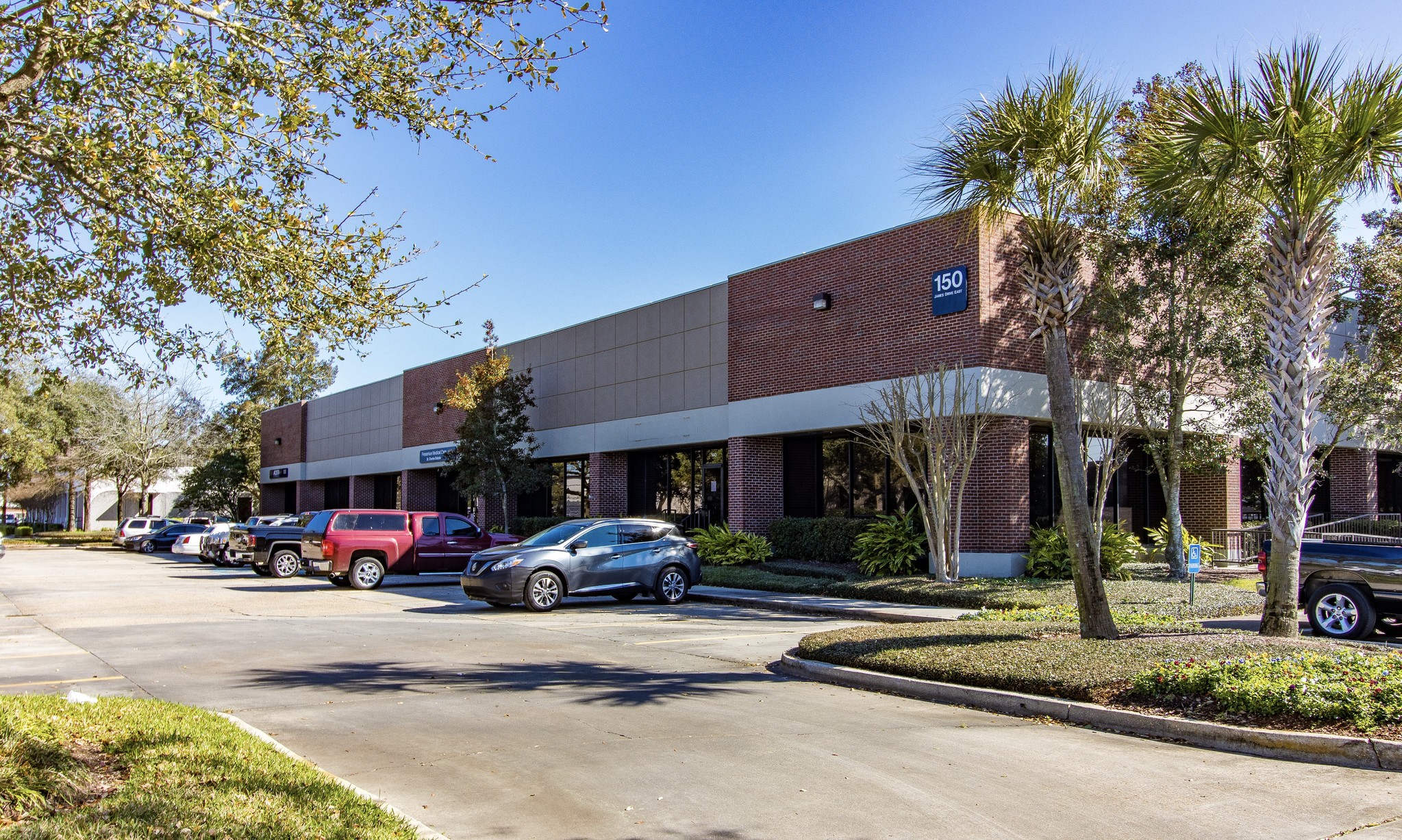 150 James Dr E, Saint Rose, LA for lease Building Photo- Image 1 of 5