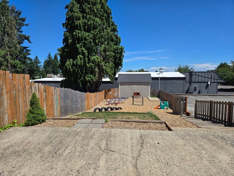 6005 NE 110th Ave, Vancouver, WA for lease - Building Photo - Image 3 of 12
