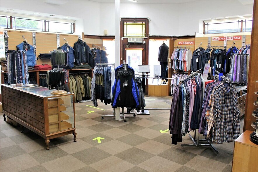 1-3 Victoria Pl, Haverfordwest à vendre - Photo intérieure - Image 2 de 3