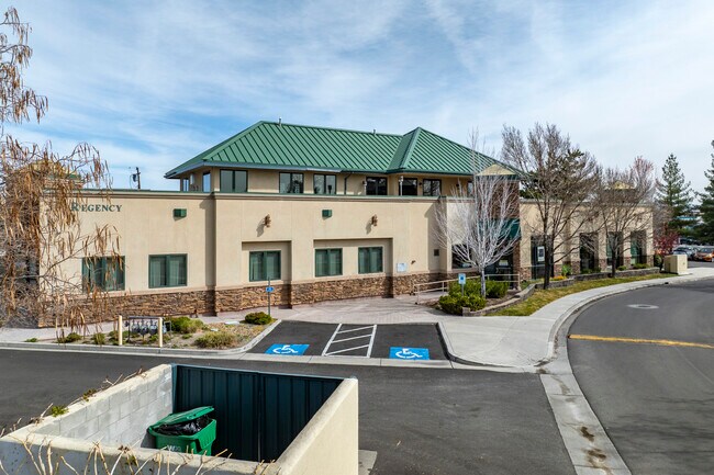 Plus de détails pour 35 Regency Way, Reno, NV - Bureau à louer