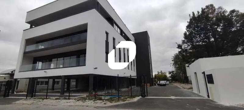 Bureau dans Mérignac à louer Photo du bâtiment- Image 1 de 14