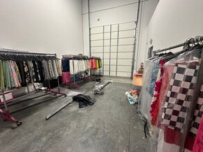 7814-7816 SW Jack James Dr, Stuart, FL for lease Interior Photo- Image 1 of 5