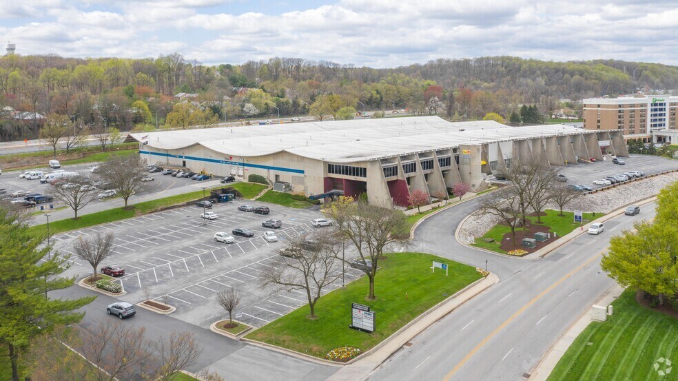 9603 Deereco Rd, Timonium, MD à louer - Photo du bâtiment - Image 2 de 5