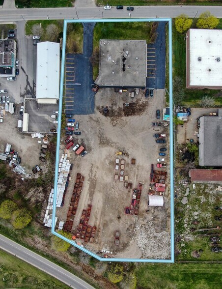 1099 Guelph St, Kitchener, ON à vendre - Aérien - Image 3 de 14