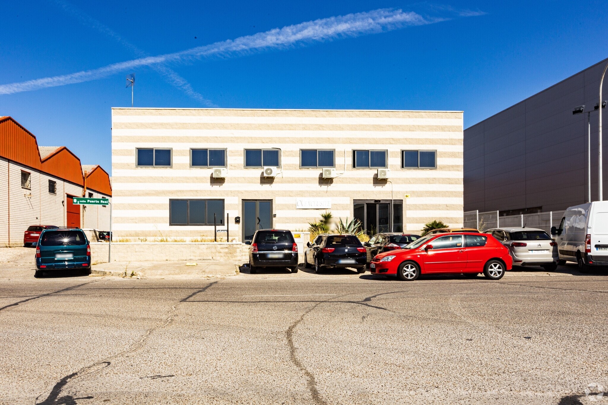 Industrial in Móstoles, Madrid for sale Primary Photo- Image 1 of 5