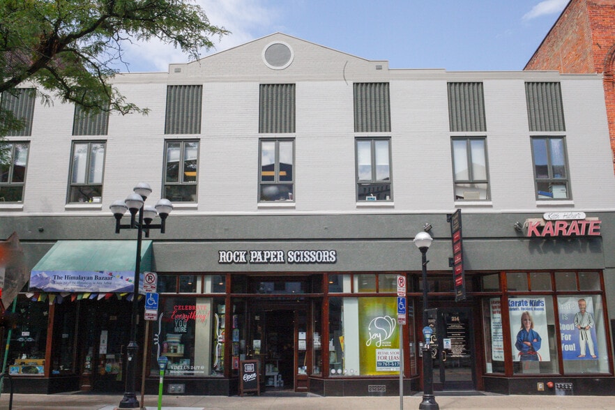 214-218 S Main St, Ann Arbor, MI for lease - Building Photo - Image 3 of 10