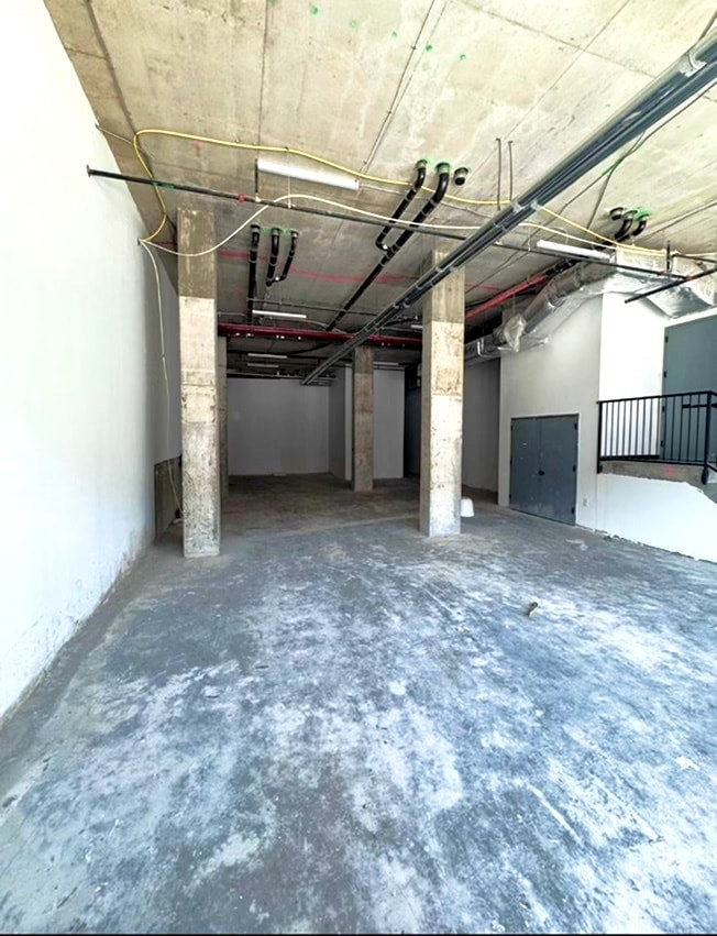 138 Bruckner Blvd, Bronx, NY à louer Photo intérieure- Image 1 de 2