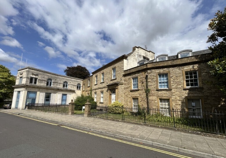 Princes St, Yeovil à vendre - Photo principale - Image 1 de 7