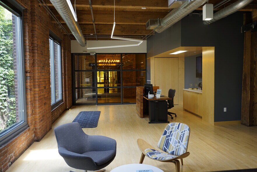 201 Main St SE, Minneapolis, MN à louer - Photo intérieure - Image 3 de 17