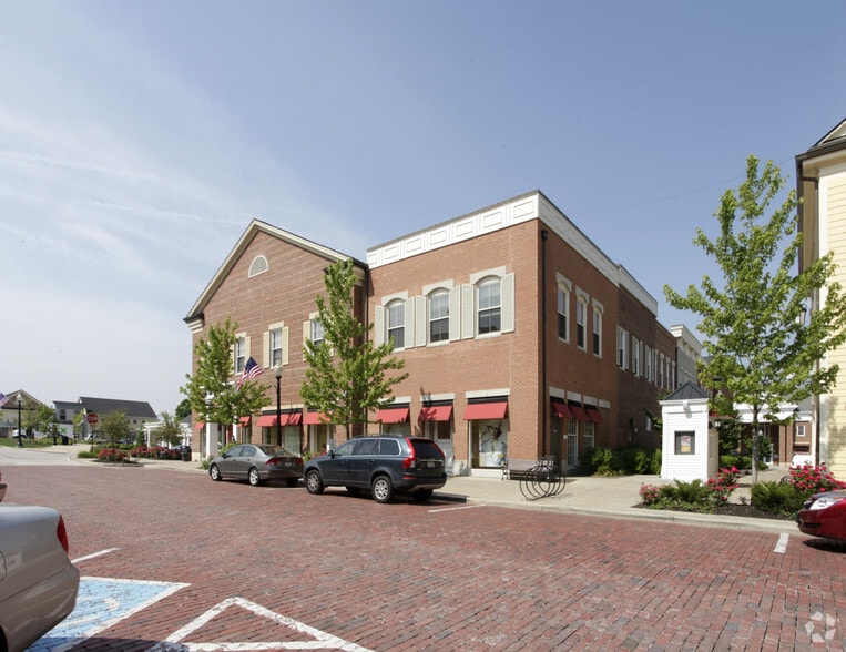 41-49 Village Way, Hudson, OH for lease - Building Photo - Image 2 of 7