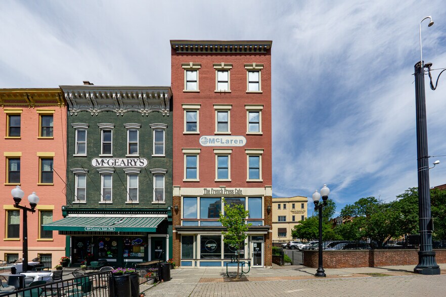 5 Clinton Sq, Albany, NY for sale - Building Photo - Image 1 of 31