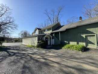 Plus de détails pour 142 Main St N, Southbury, CT - Vente au détail à vendre