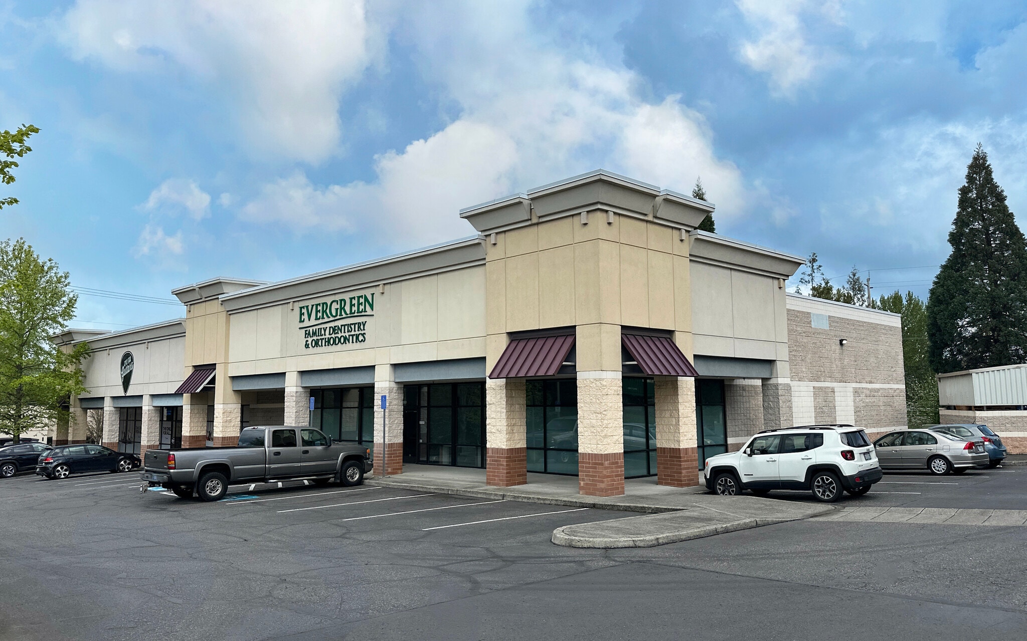 17305 NW Corridor Ct, Beaverton, OR for sale Primary Photo- Image 1 of 9