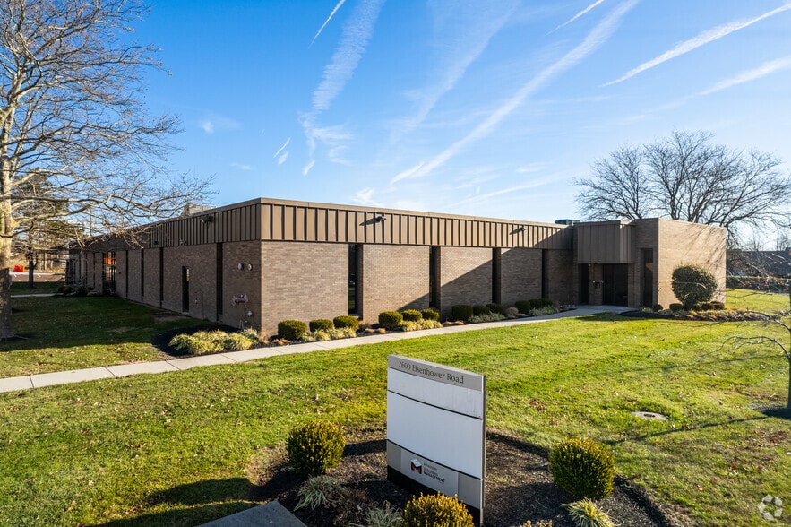 2600 Eisenhower Ave, Norristown, PA à louer - Photo du bâtiment - Image 1 de 5