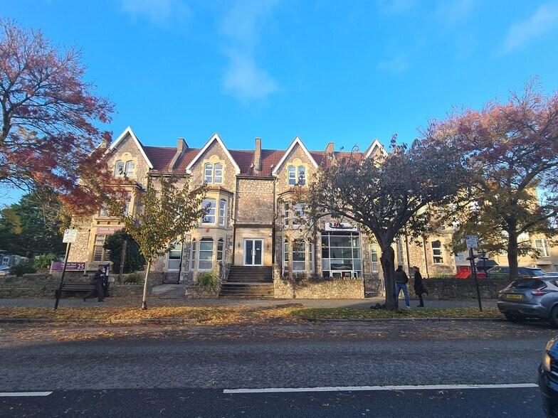 25-31 Boulevard, Weston Super Mare à louer - Photo du bâtiment - Image 1 de 16