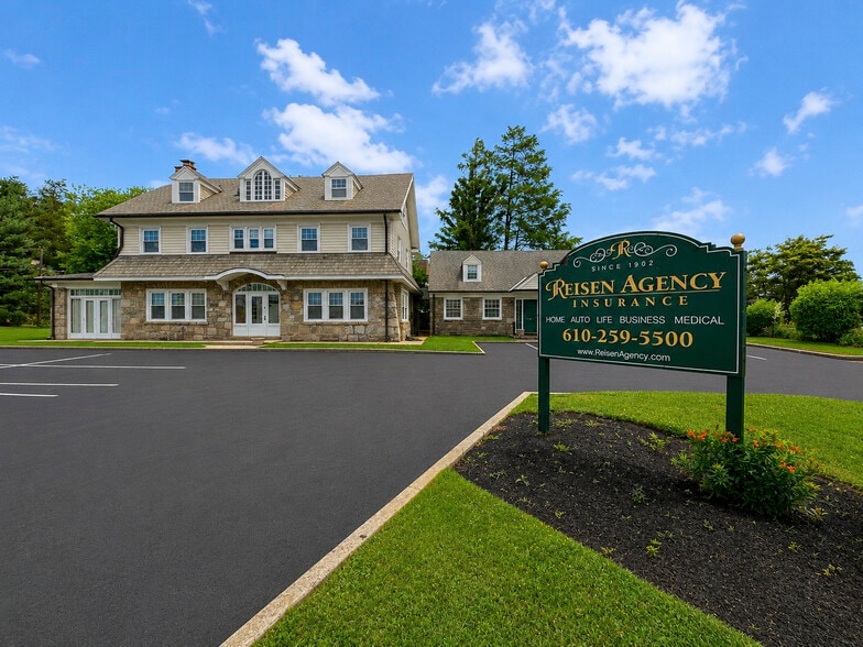 678 Ferne Blvd, Drexel Hill, PA à vendre - Photo du bâtiment - Image 2 de 71