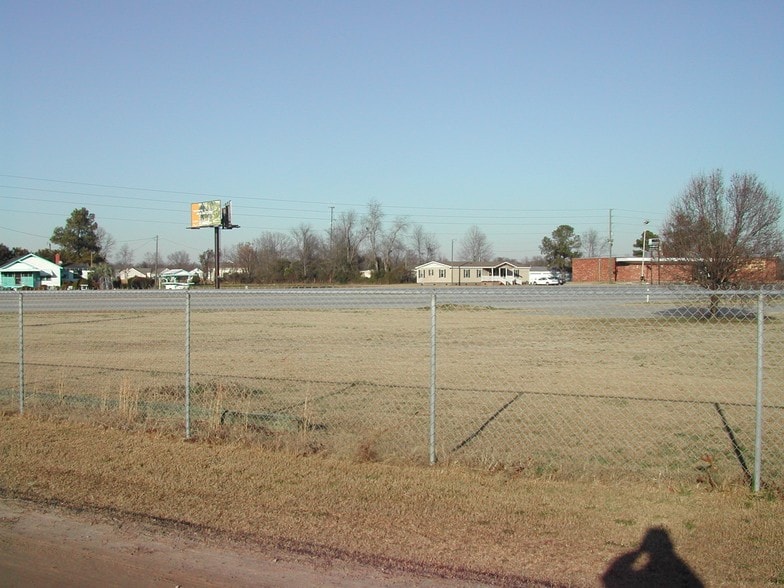 2880 Broad St, Sumter, SC à vendre - Photo du bâtiment - Image 2 de 6