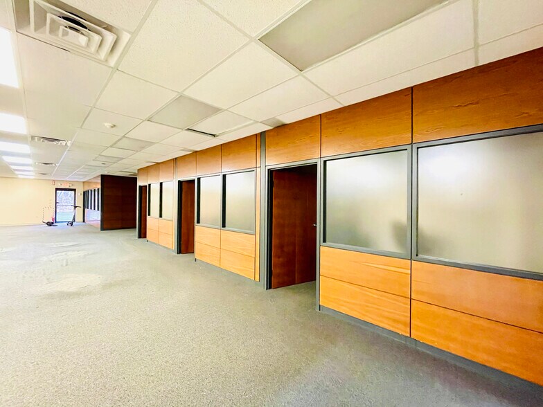 510-550 Seco Rd, Monroeville, PA à louer - Photo intérieure - Image 3 de 5