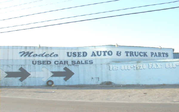Plus de détails pour 9700 NW South River Dr, Medley, FL - Industriel à vendre
