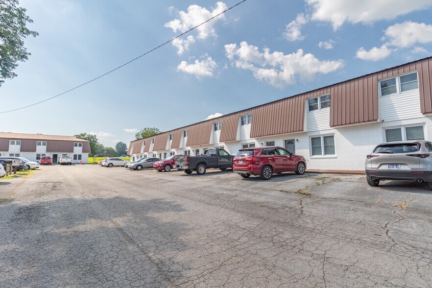 2000 Old Tullahoma Rd, Winchester, TN à vendre - Photo du bâtiment - Image 2 de 39