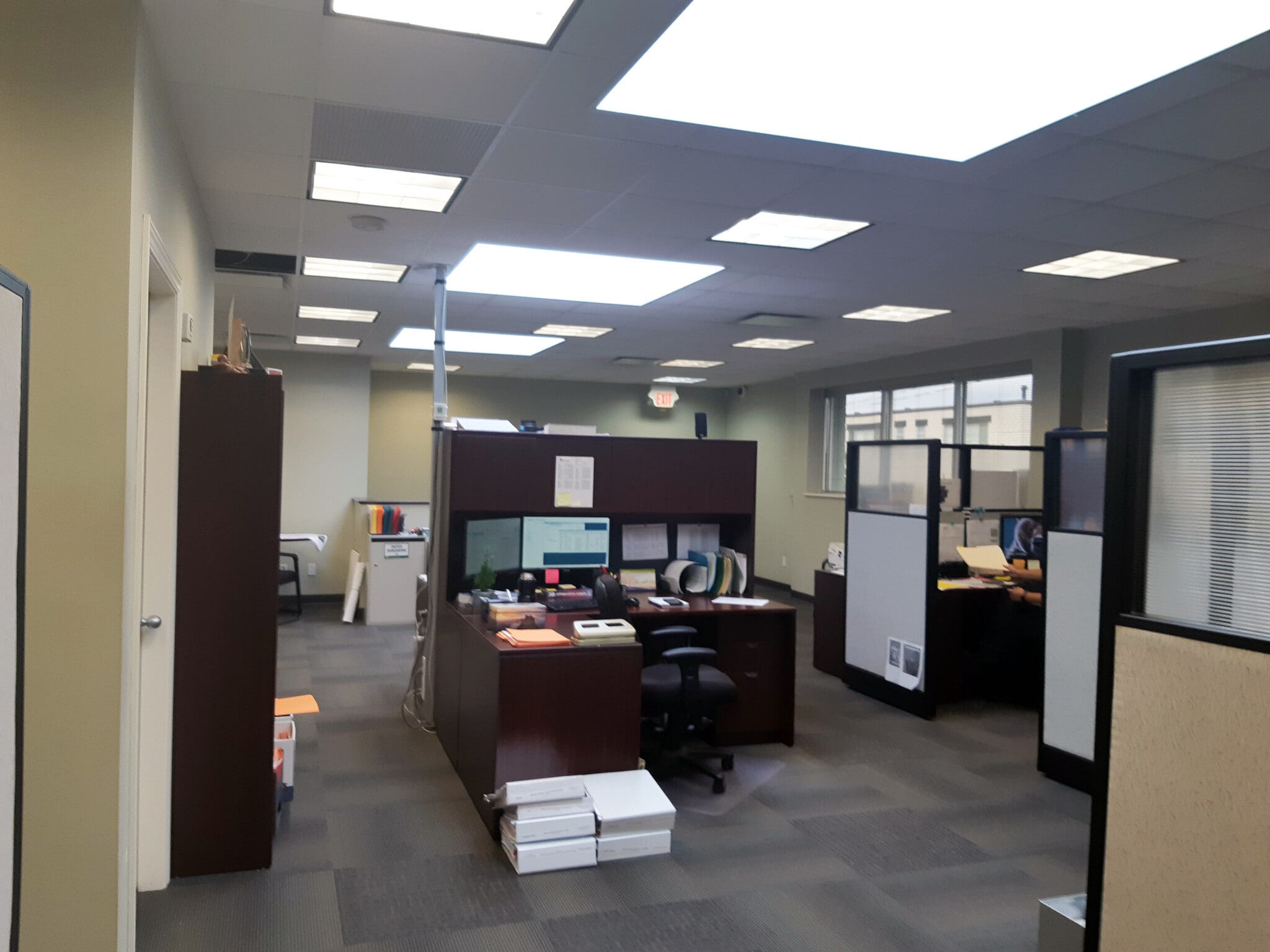 7224 Curragh Av, Burnaby, BC for sale Interior Photo- Image 1 of 7