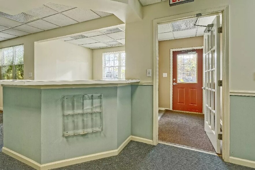 309 NJ-45, Mannington Township, NJ for sale - Interior Photo - Image 3 of 3